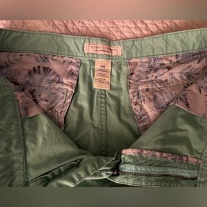 Men’s size 42 teal shorts